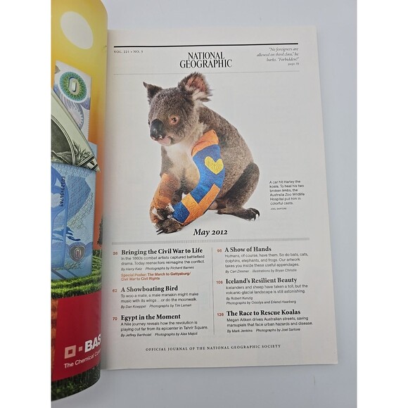 National Geographic Magazine MAY 2012 Eyewitness To The Civil War - Picture 4 of 6